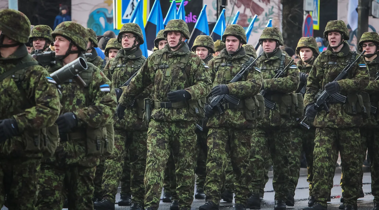 Täna toimus Pärnus Keskväljakul Eesti Vabariigi 96. aastapäeva paraad.