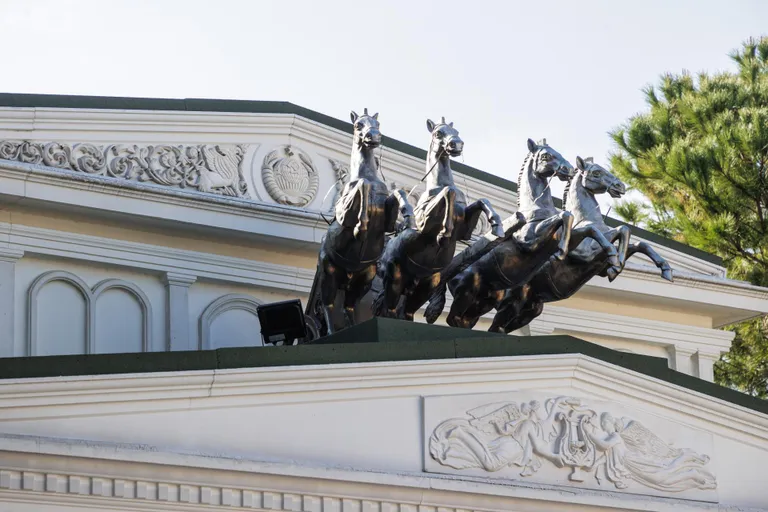 Kremlin Palace Hotel. Saabumise järel ootab külastajat ees fantaasiamaailm.