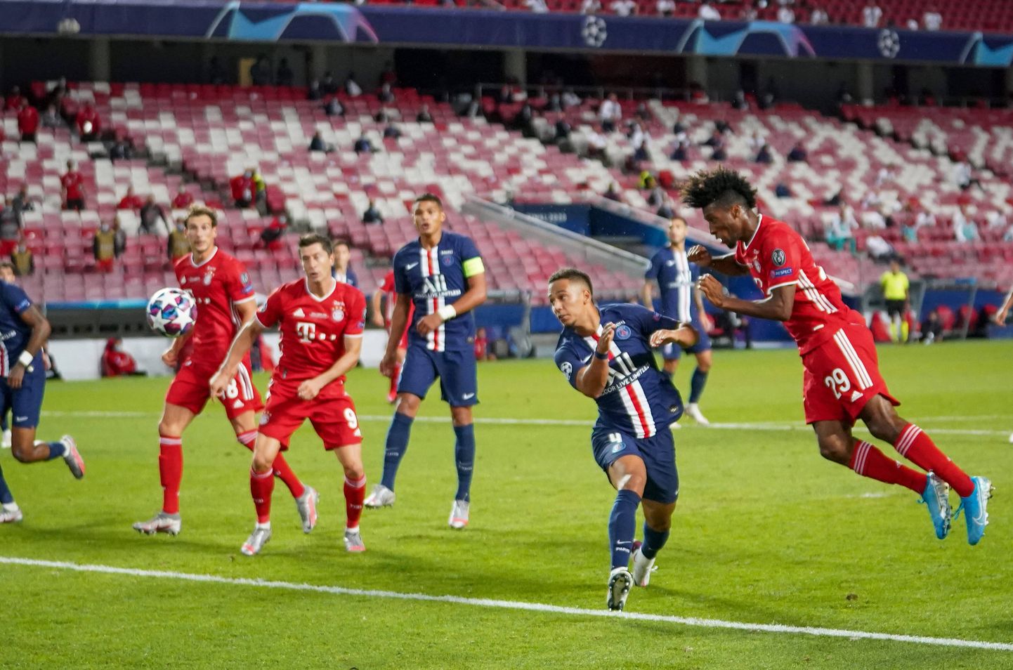 Müncheni Bayern ja PSG selgitasid eelmisel aastal Meistrite liiga võitja, tänavu kohtuvad nad juba veerandfinaalis.