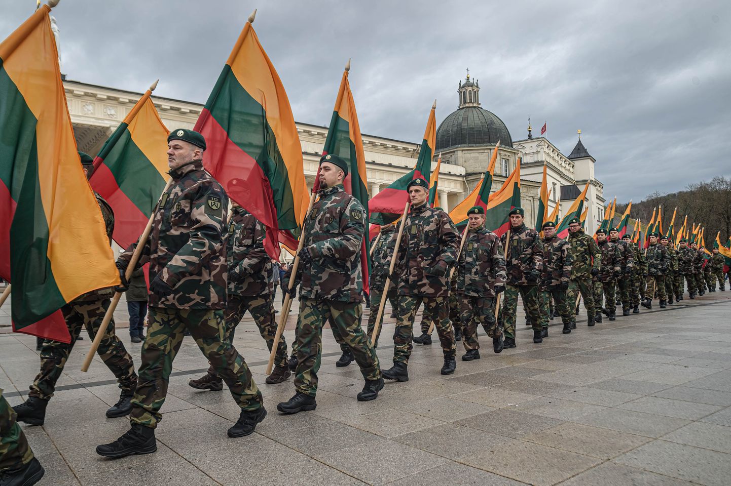 Leedu sõdruid Vilniuses lipupäeval 1. jaanuar 2023.