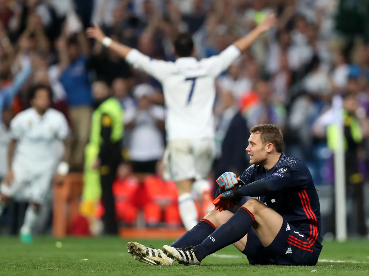 Manuel Neuer pärast Cristiano Ronaldo kolmandat väravat.