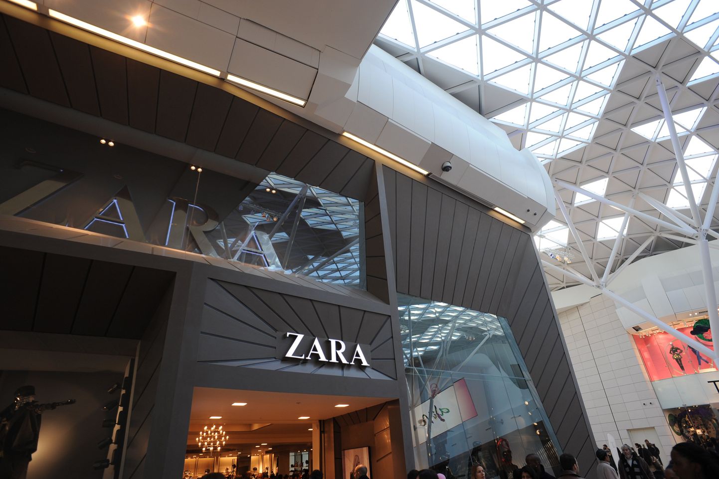 Zara rõivakauplus Londonis