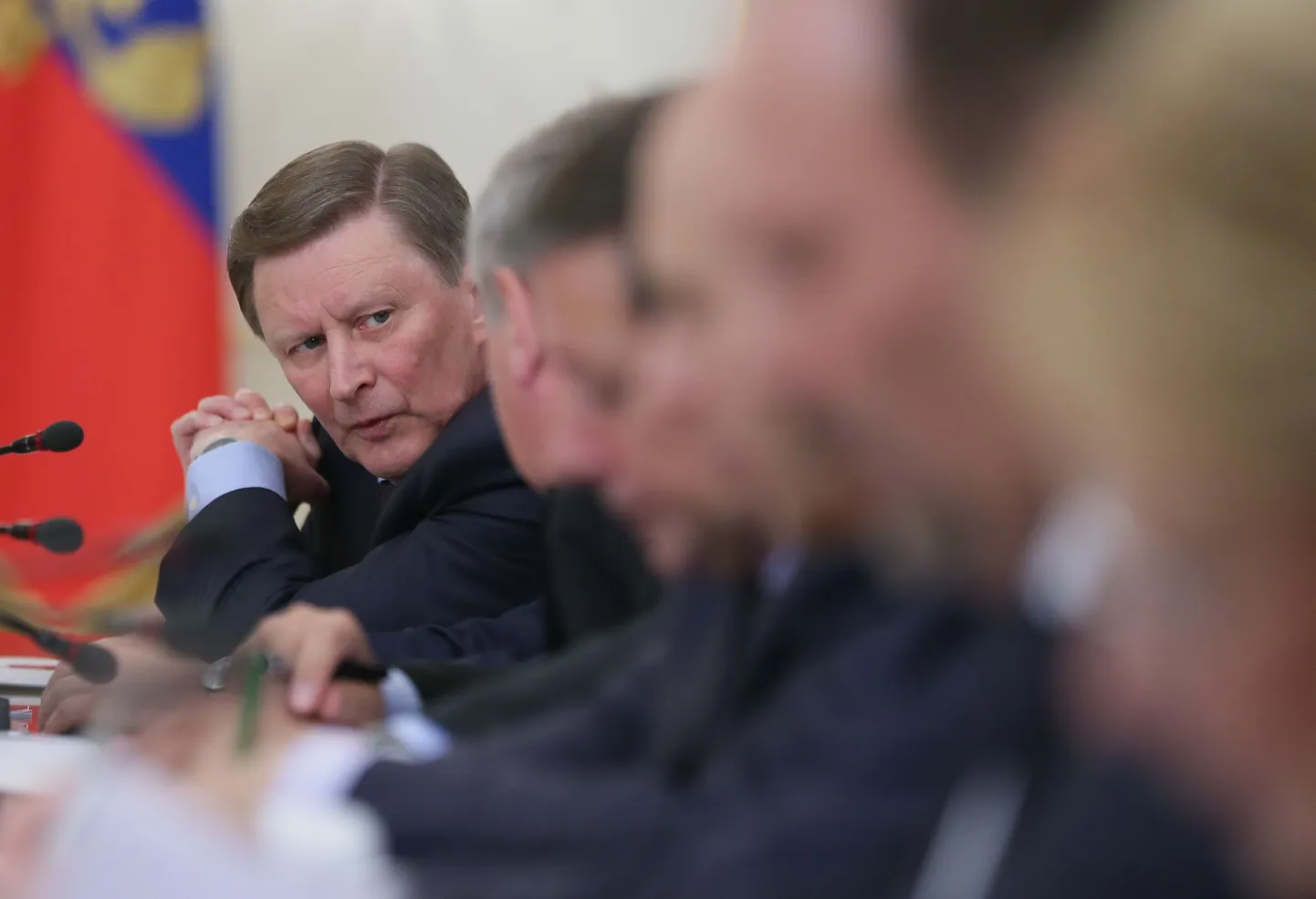 Kremli administratsiooni ülem Sergei Ivanov (vasakul).
