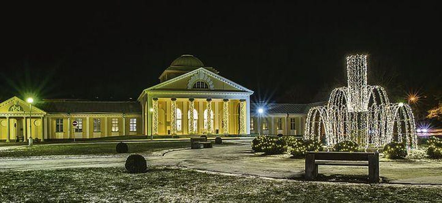 Pärnu Hedoni spaahotell talvel.