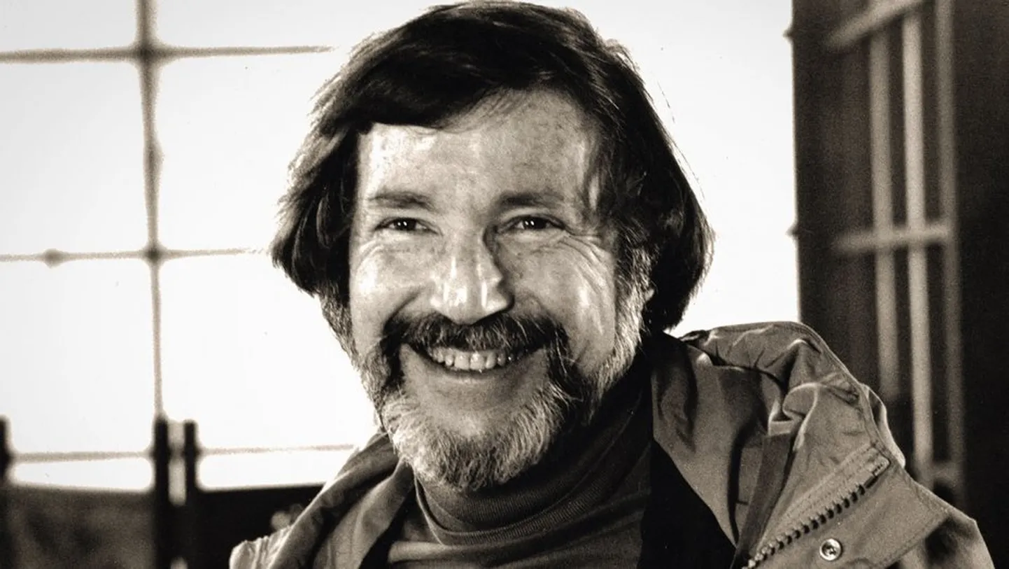 Ross Lowell, kes leiutas veekindla teibi