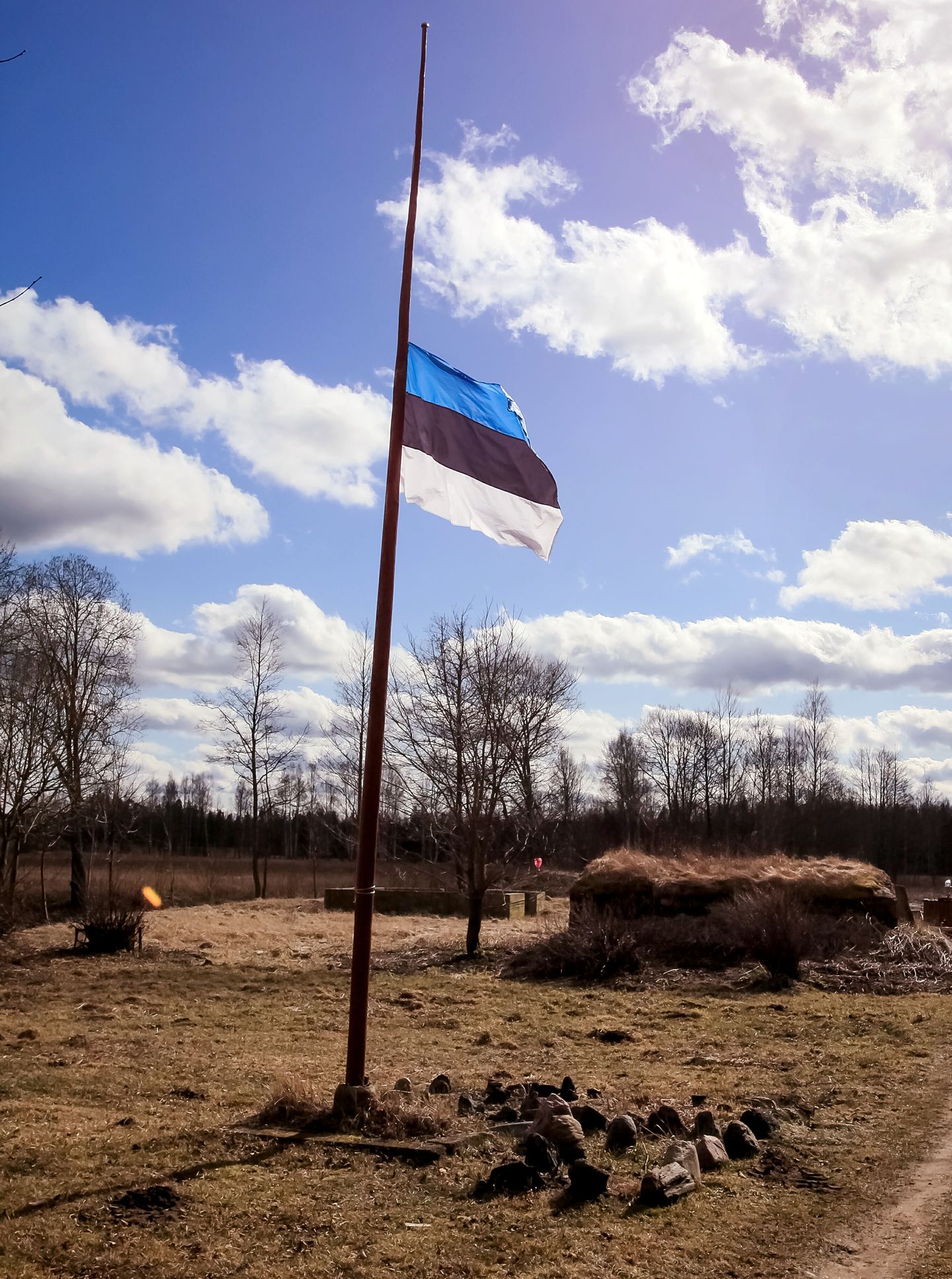 Märtsiküüditamisega viidi Eestis oma kodudest u 20 000 inimest.