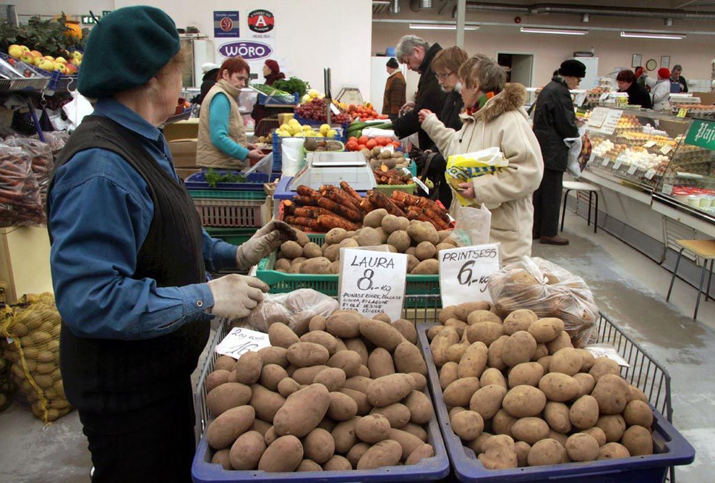 Pärnu turul maksab kartul niisama palju kui Pihkvas, ehkki pihkvalaste sissetulek on meie omast väiksem.