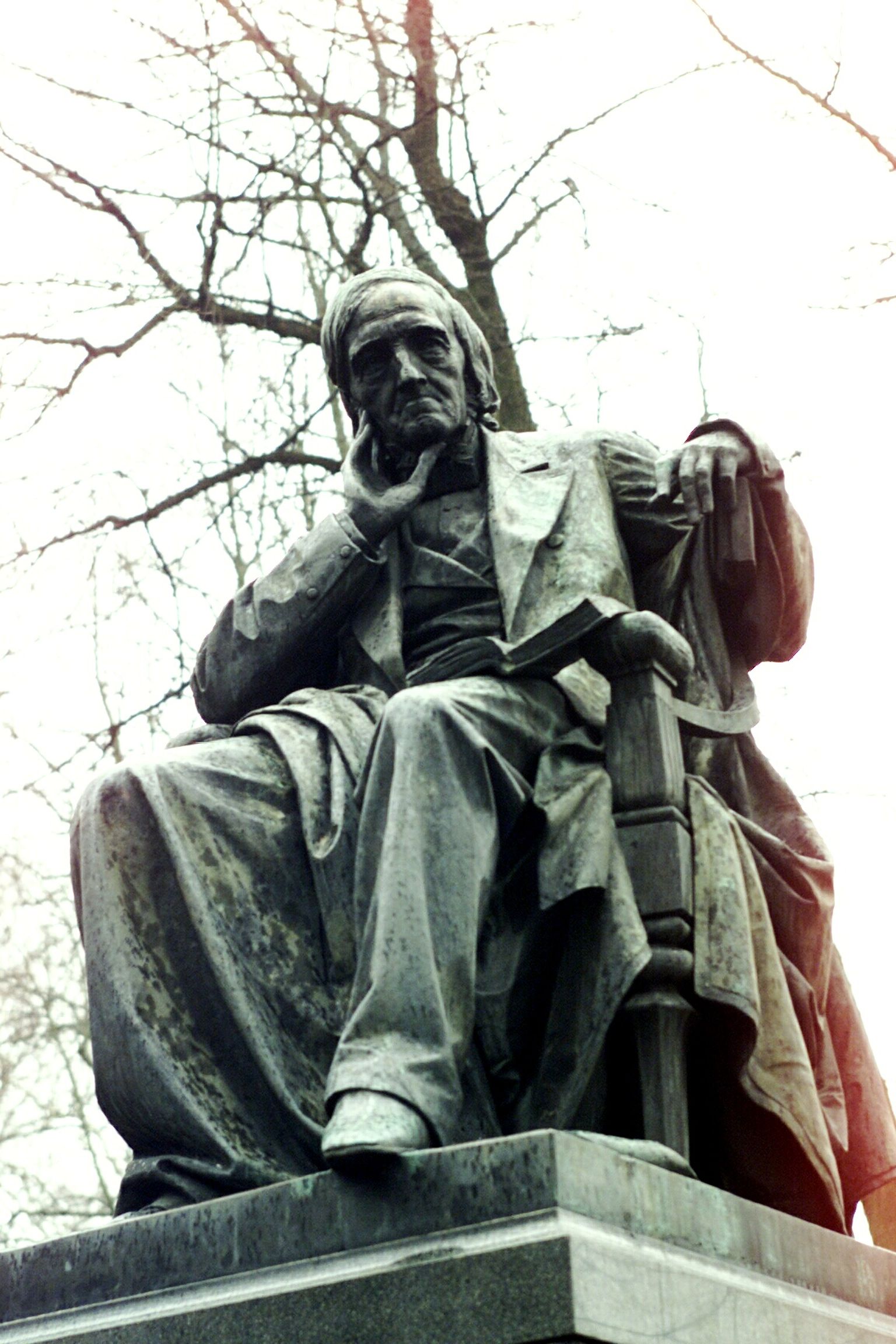 Loodusteadlase Karl Ernst von Baeri (1792-1876) monument Toomemäel.
