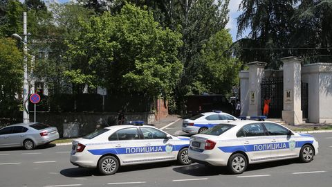 Belgradis tulistati Iisraeli saatkonna ees politseinikku ammuga