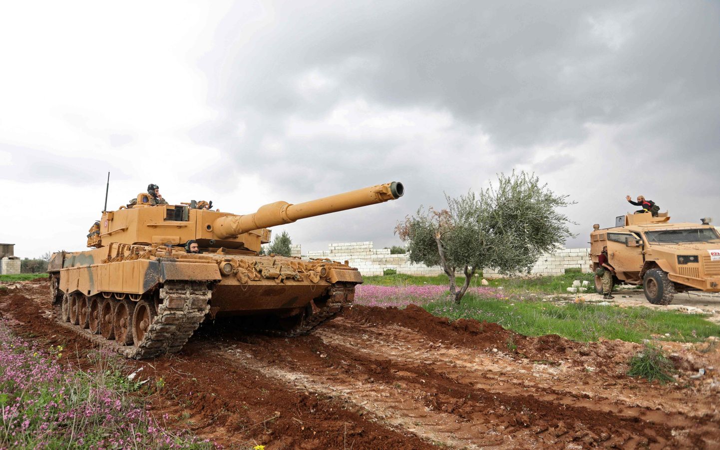 Türgi tank Jandairisi linna lähedal.