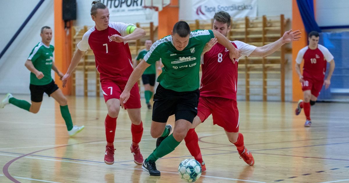 Saalijalgpallurid maitsesid võidurõõmu