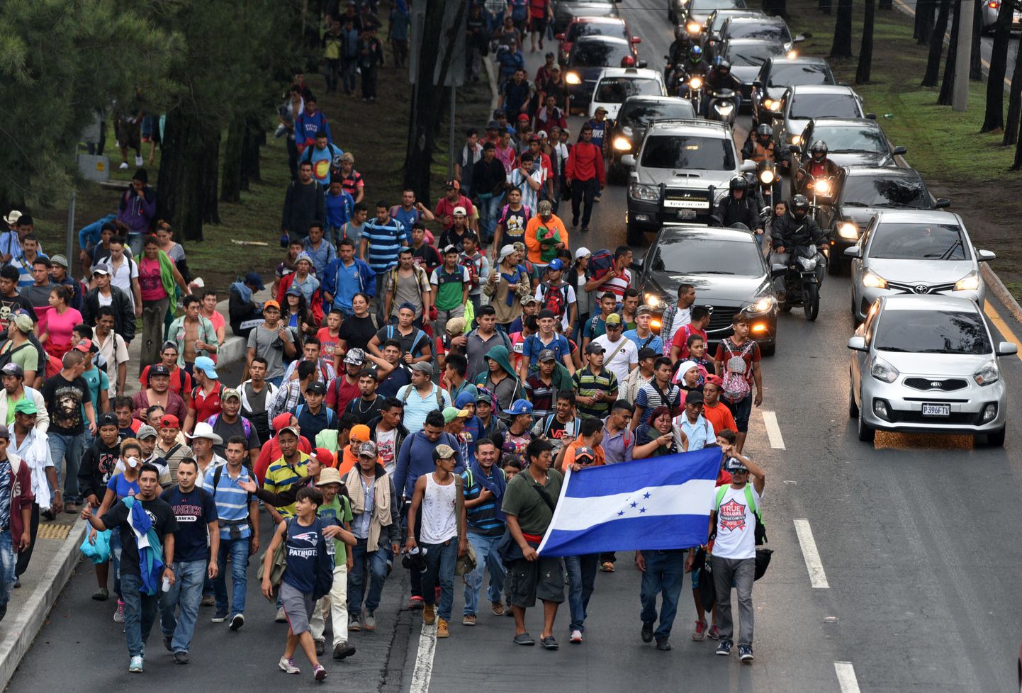 Hondurase migrantide marss Ühendriikide poole.
