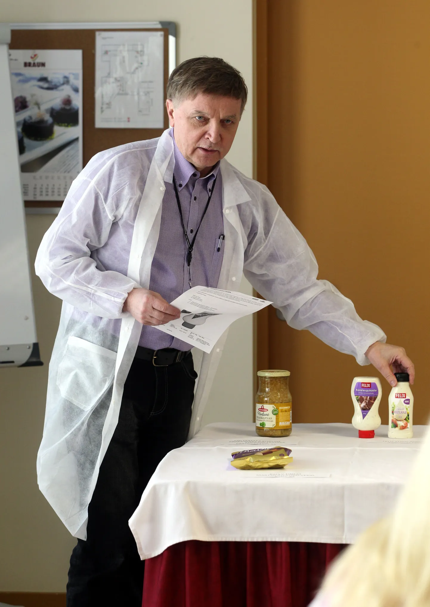 Konkursi hindamiskomisjoni tegevust juhib meditsiinidoktor Mihkel Zilmer.