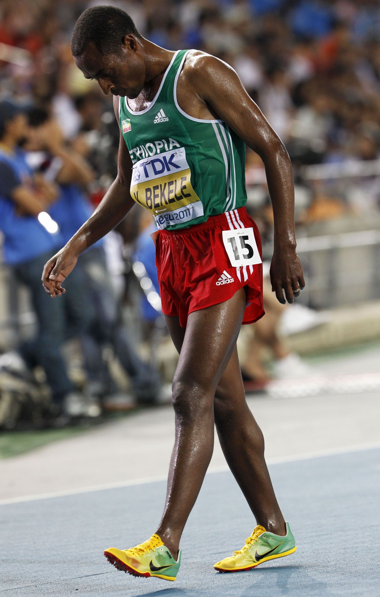 Etiooplane Kenenisa Bekele jättis meeste 10 000 m jooksu pooleli.