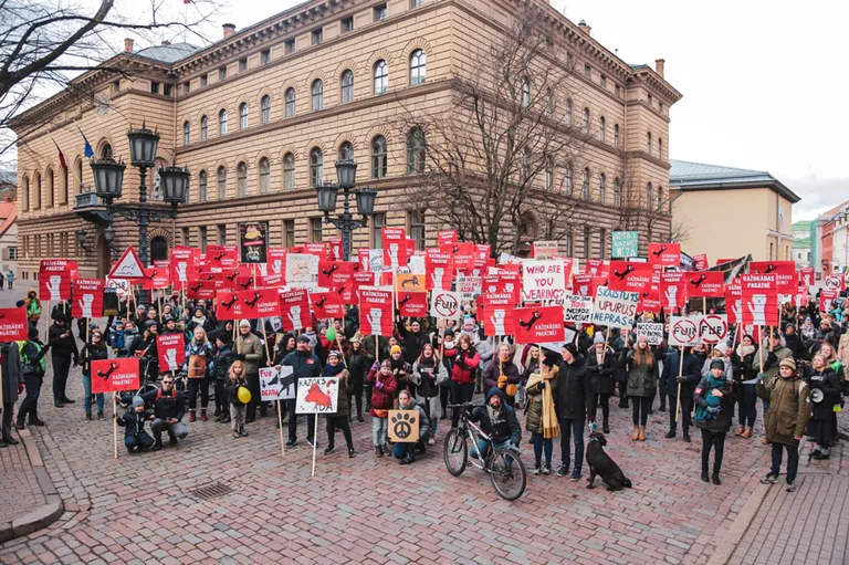 Läti 2019. aasta meeleavaldus karusloomafarmide sulgemiseks.