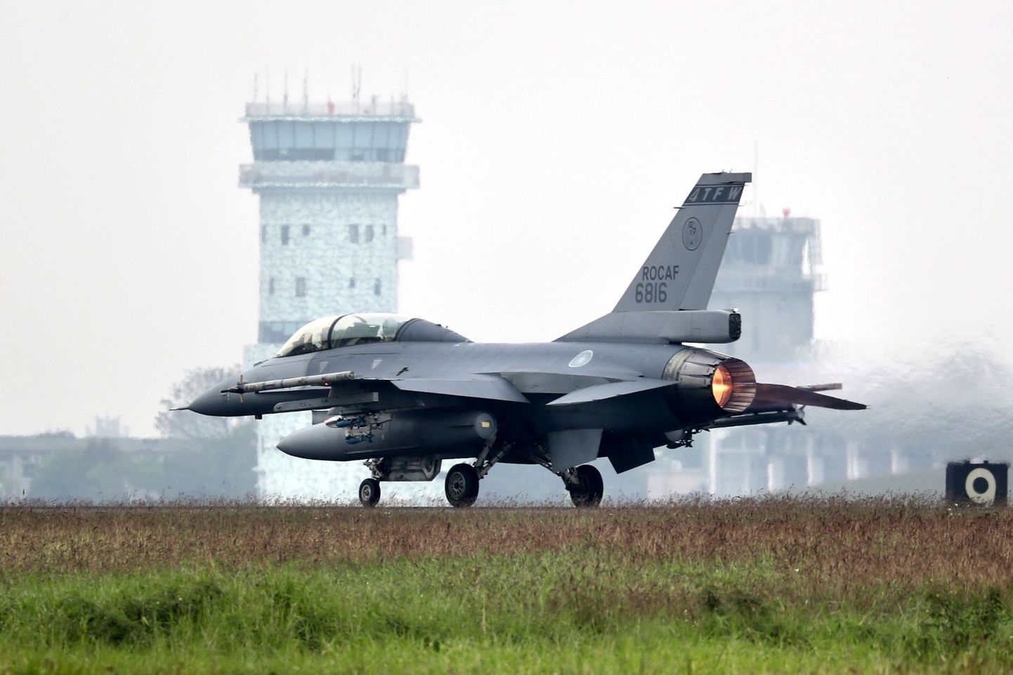 Üks Taiwani lennuväe hävitaja F-16V 5. jaanuaril 2022.