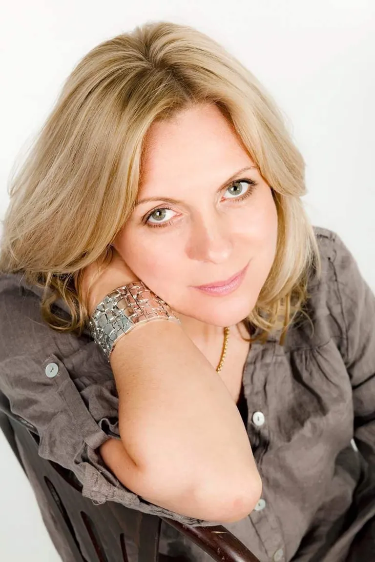 Лара Саванкова