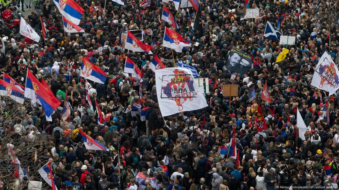 Протесты в Белграде.