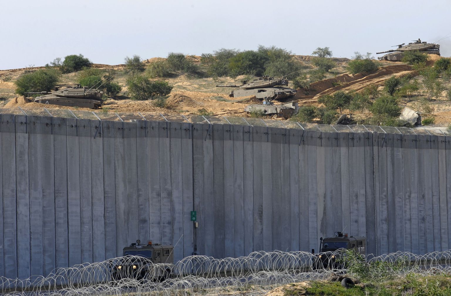 Iisraeli sõjaväelased Erezi piiripunkti lähedal.