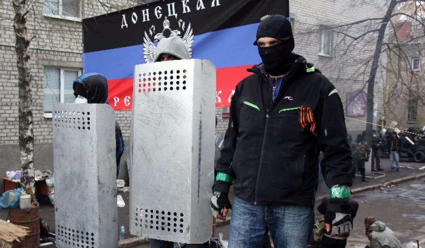 Separatistid Donetskis. Foto on illustratiivne.