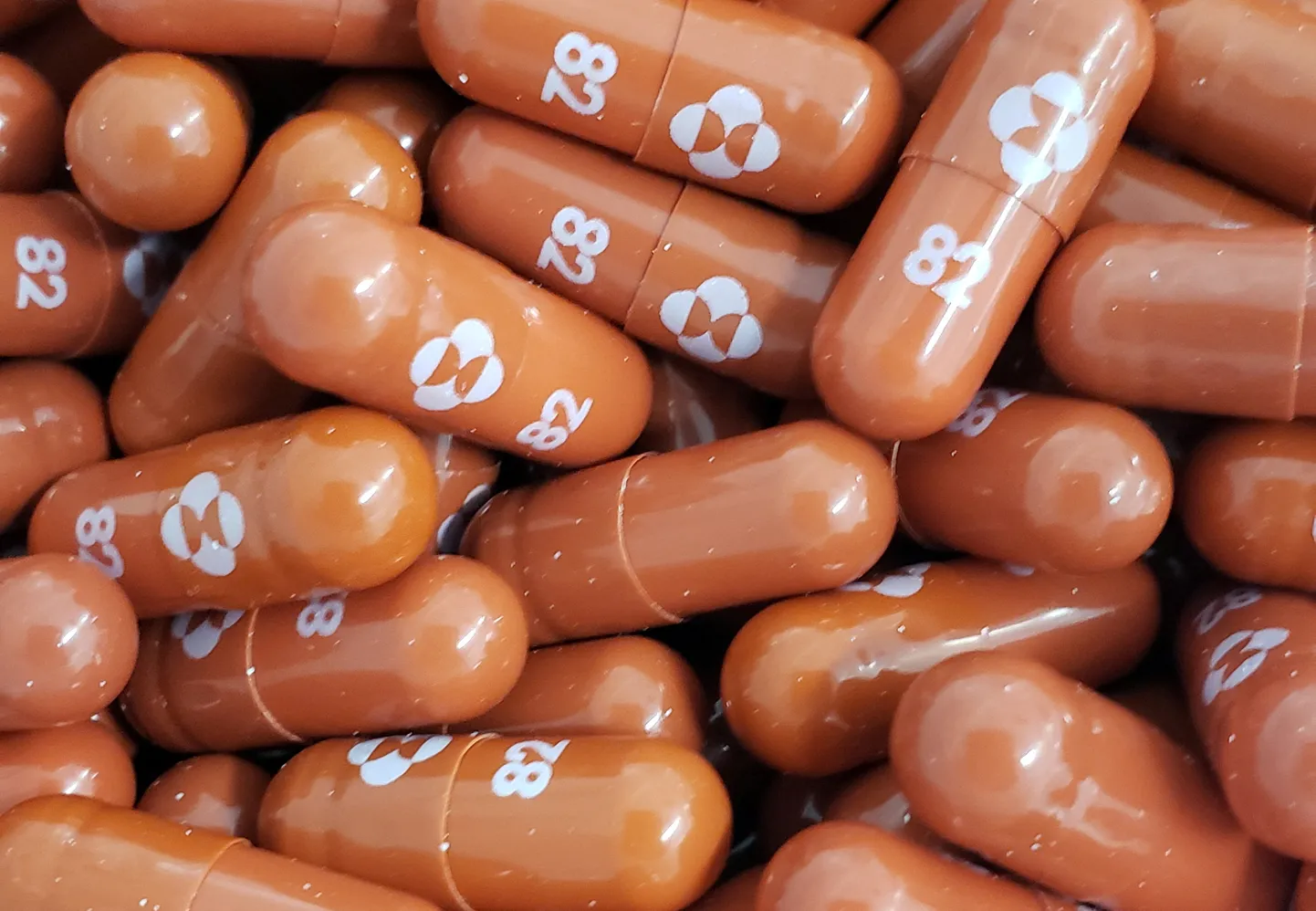 Таблетки Merck.