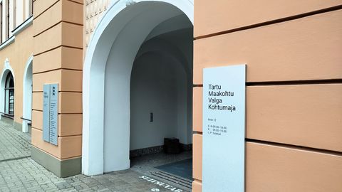 SÕBRANNADE TEMBUD ⟩ Kelmuses süüdistatavad naised: kui me sõna saame, siis läheb sõjaks