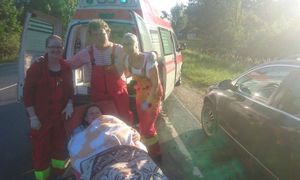 Снимок жительницы Валгамаа, которая родила ребенка на обочине дороги, не доехав до Тарту около 32 км, связали с закрытием Валгаского родильного отделения.