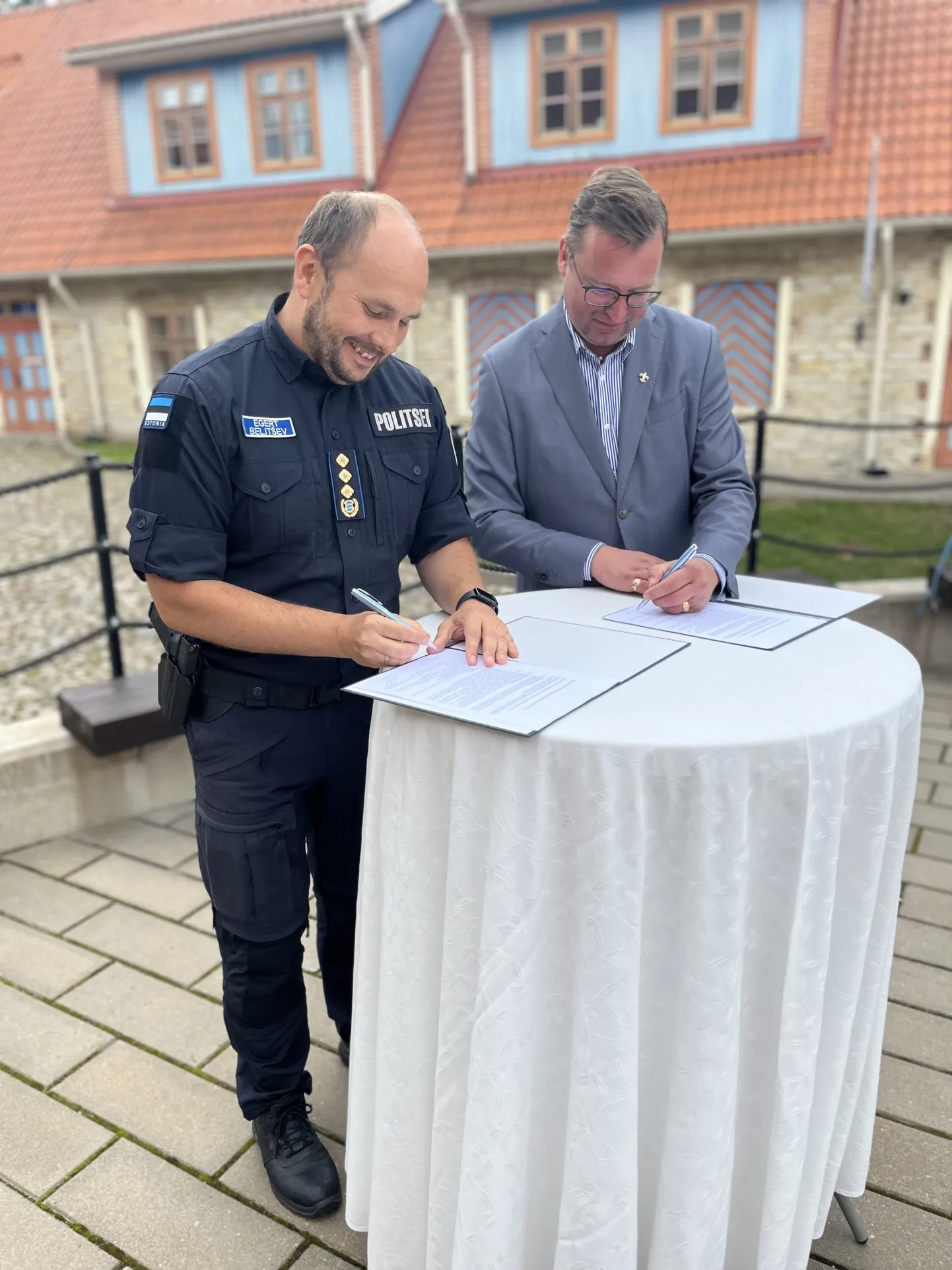 Politseimuuseum sai PPA peadirektori välivormi