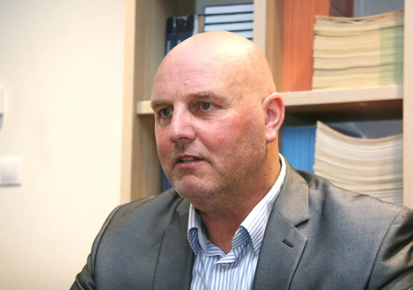 Kohtla-Järve gümnaasiumi direktor Hendrik Agur näeb Ida-Virumaal töötamises suurt arengupotentsiaali