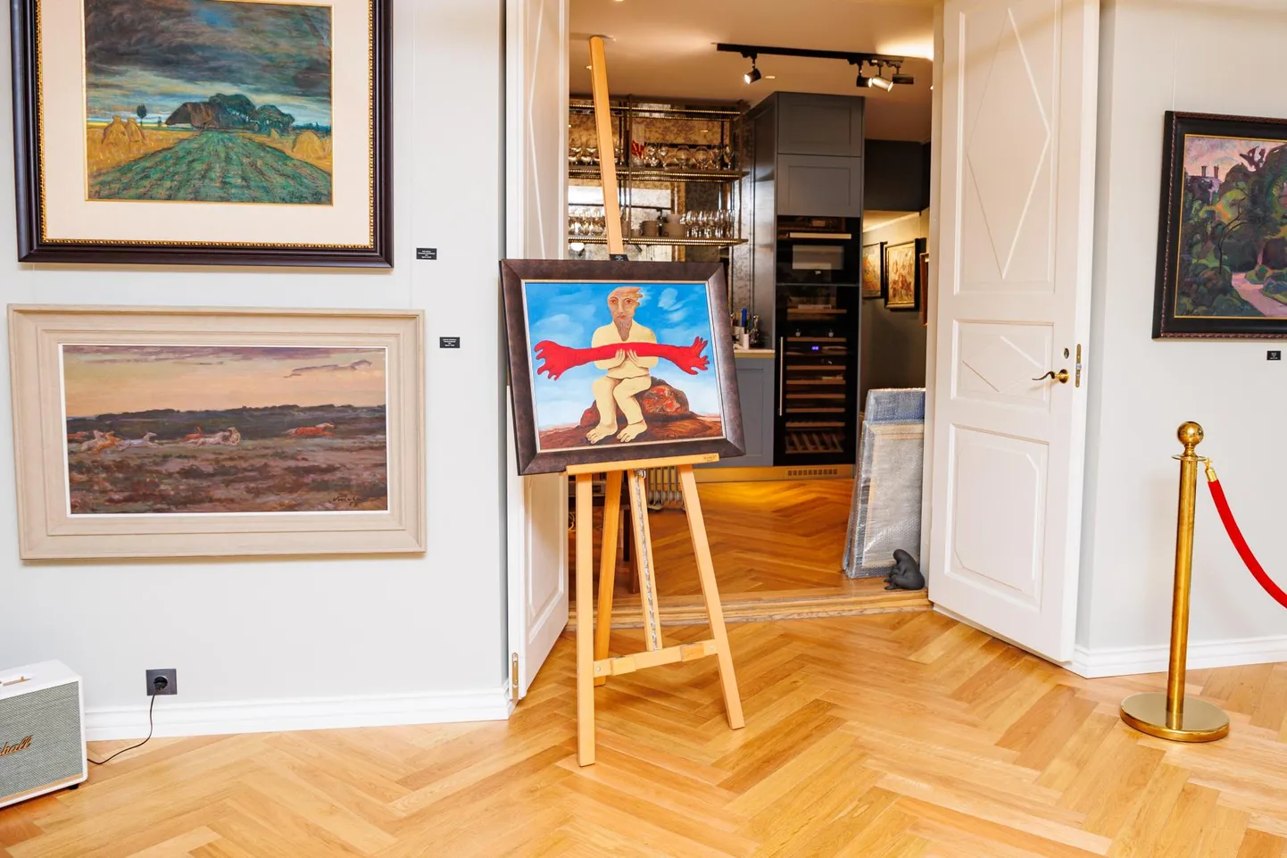 Allee Galerii Eesti kunsti sügisoksjoni näituse vaade.