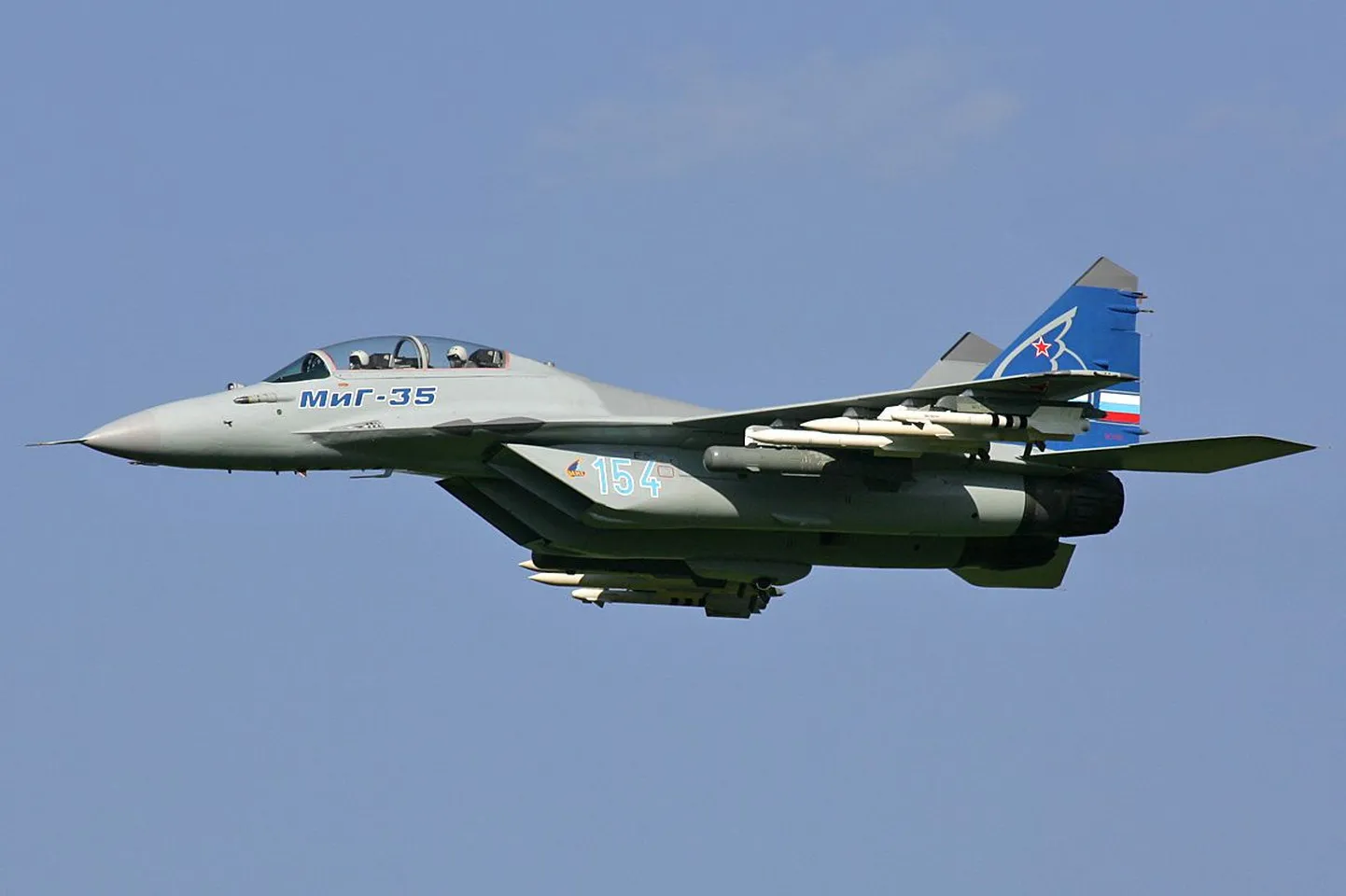 MiG-35.