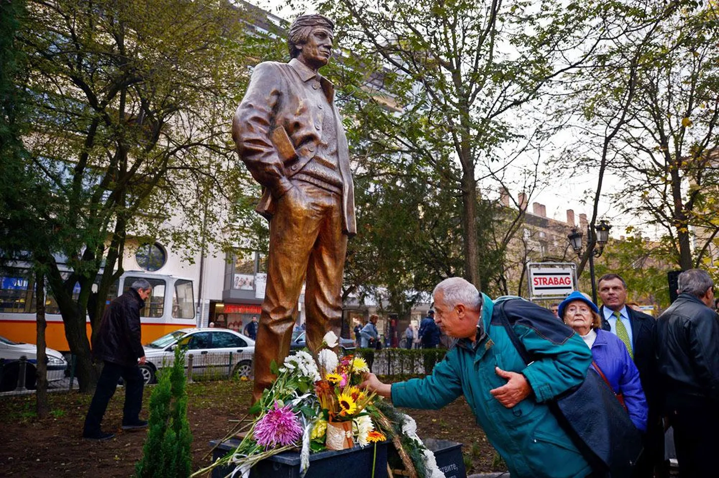 Bulgaaria pealinnas Sofias avati eile monument, mis on pühendatud dissident Georgi Markovile.