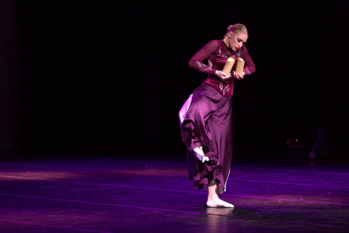 Soolotantsude kategoorias astus üles 24 võistlejat. Anna Maria Tšižik esindas Polina Žukova juhendatavat pealinna tantsuteatrit Polly.