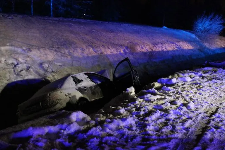 Mullu jaanuaris Ida-Virumaal juhtunud avariis hukkus kaheaastane laps. Foto: politsei- ja piirivalveamet