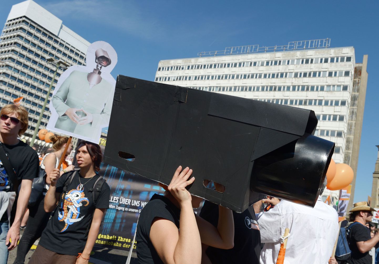 Eile toimus Berliinis jälitustegevuse vastane meeleavaldus.