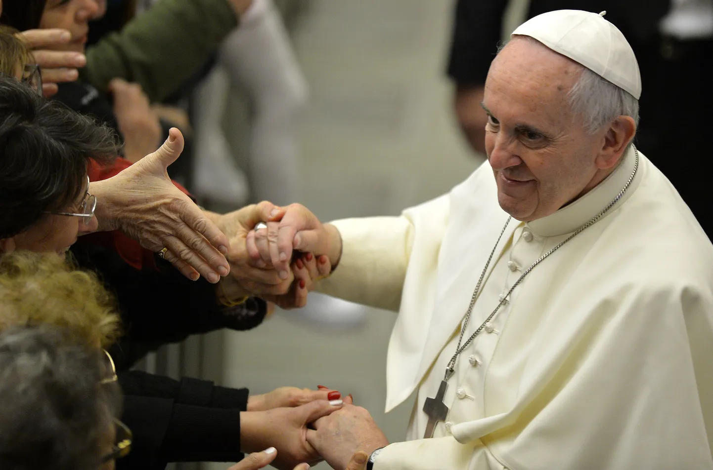 Paavst Franciscus 22. detsembril Paulus VI saalis Vatikanis.