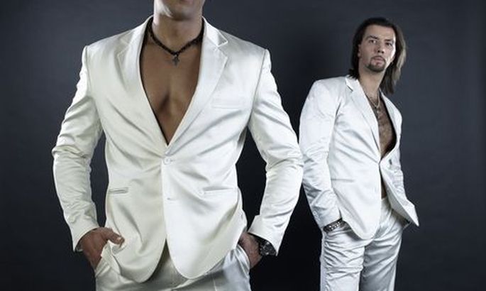 rossiyskaya-gruppa-chay-vdvoem