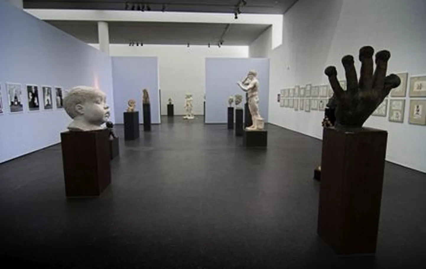 Kumu kunstimuuseumi näitus «Ülo Õun. Kunstnik katkeval avastusrajal», mille kuraator on Juta Kivimäe.