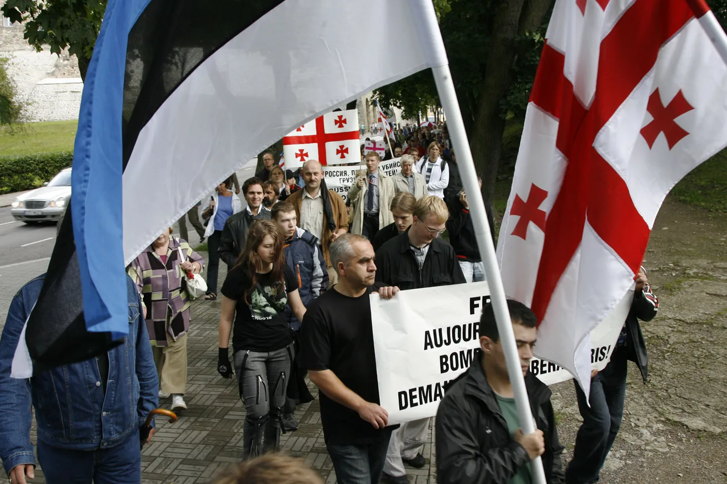 Eesti on ikka seisnud Gruusia kõrval. Fotol meeleavaldus Gruusia toetuseks 2008. aastal Tallinnas.