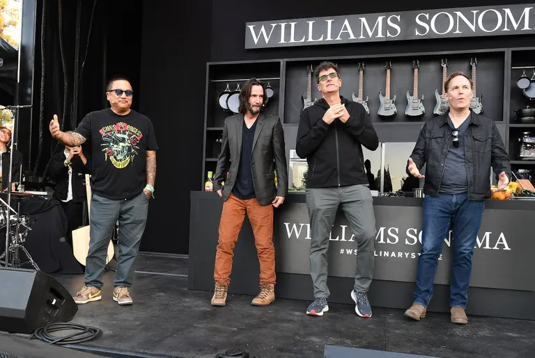 Dogstar töötab ka uue albumi kallal