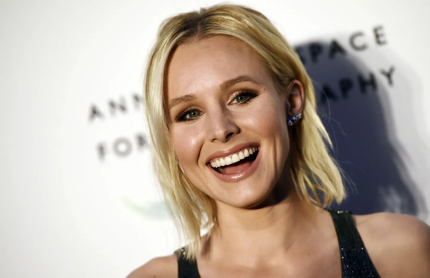 Kristen Bell.