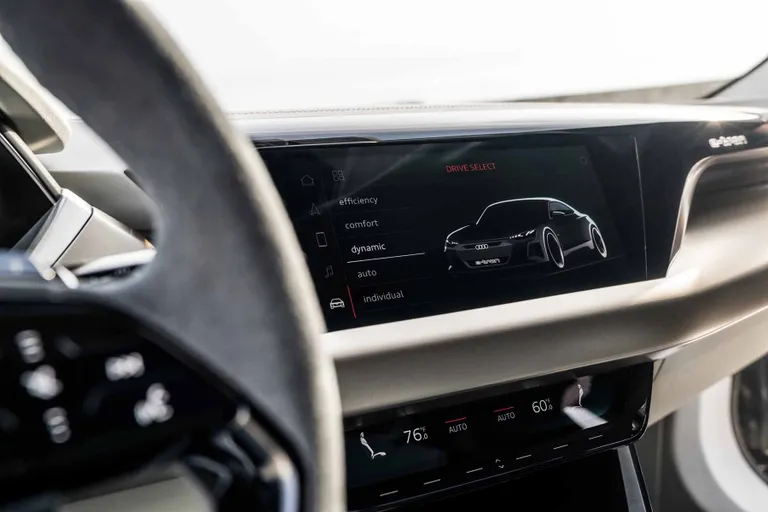 Audi e-tron GT Concept
