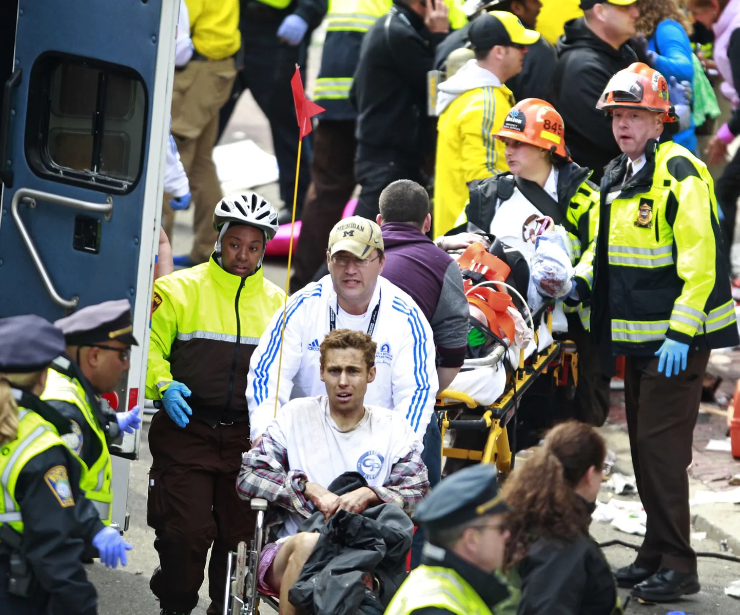 Bostoni maratoni finišipaigas toimus kaks plahvatust.