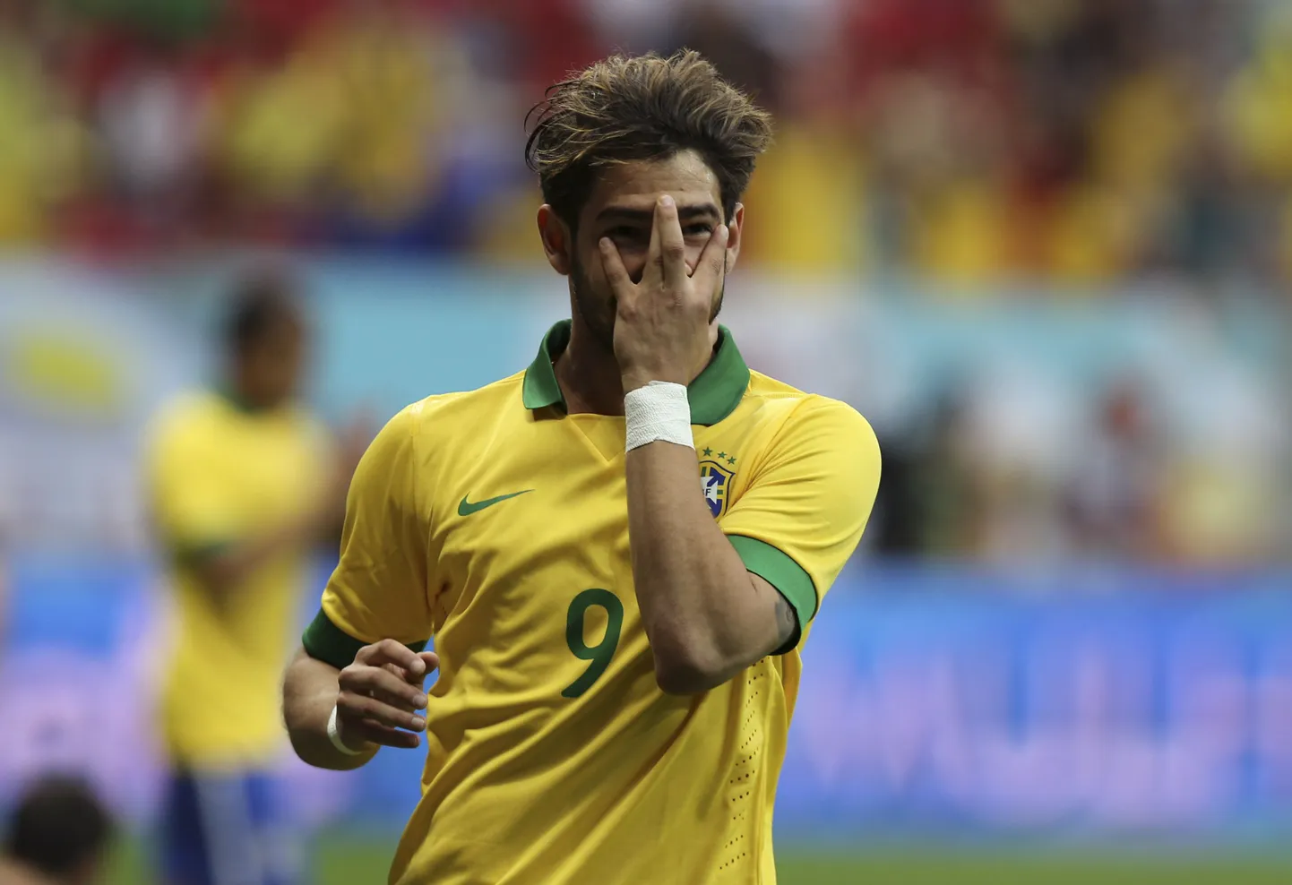 Alexandre Pato.