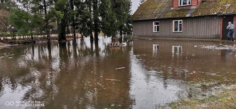 Üleujutus Saaremaal Kaubi külas.