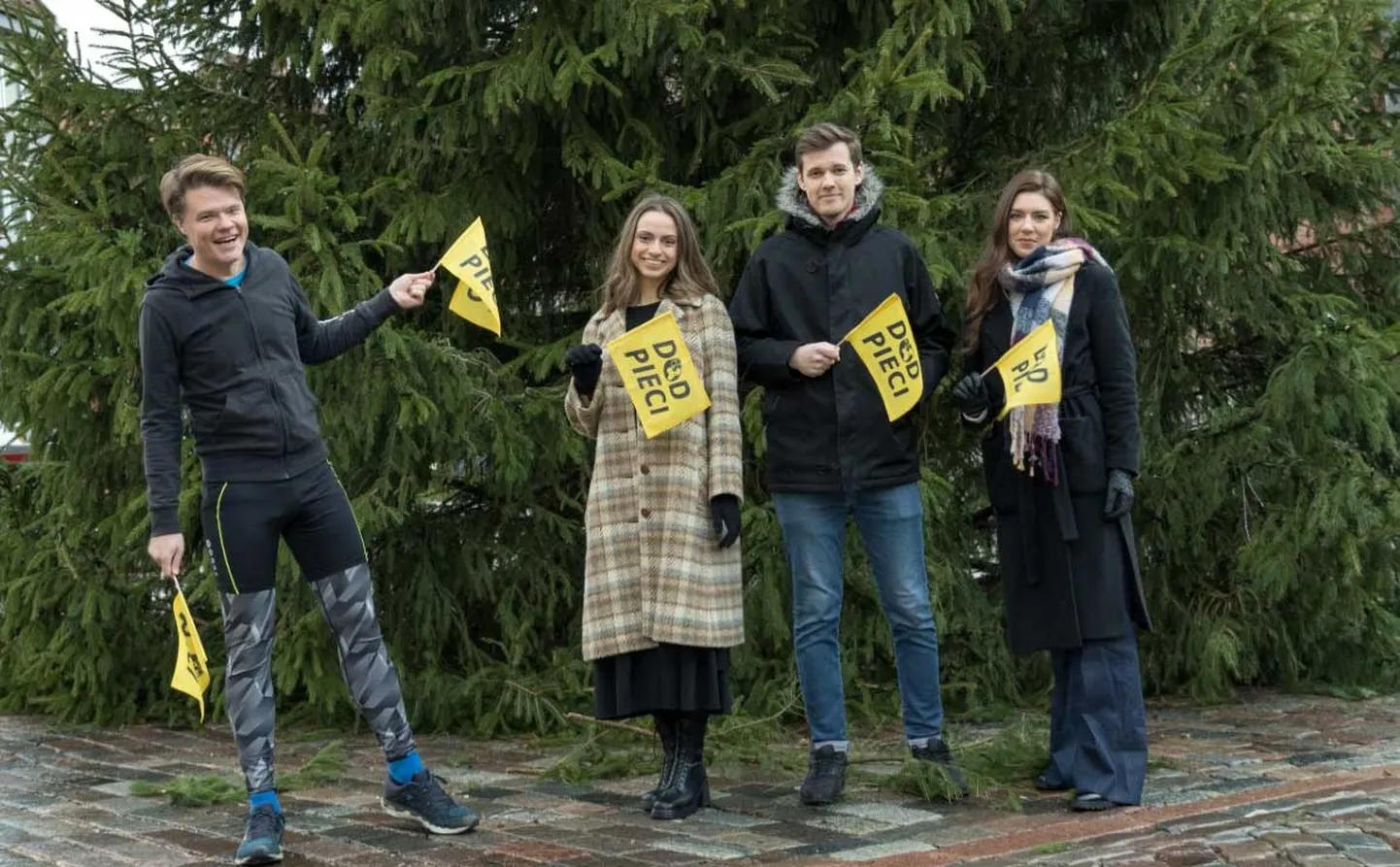 Toms Grēviņš, Elīna Baltskara, Magnuss Eriņš un “Dod pieci!” debitante Linda Samsonova