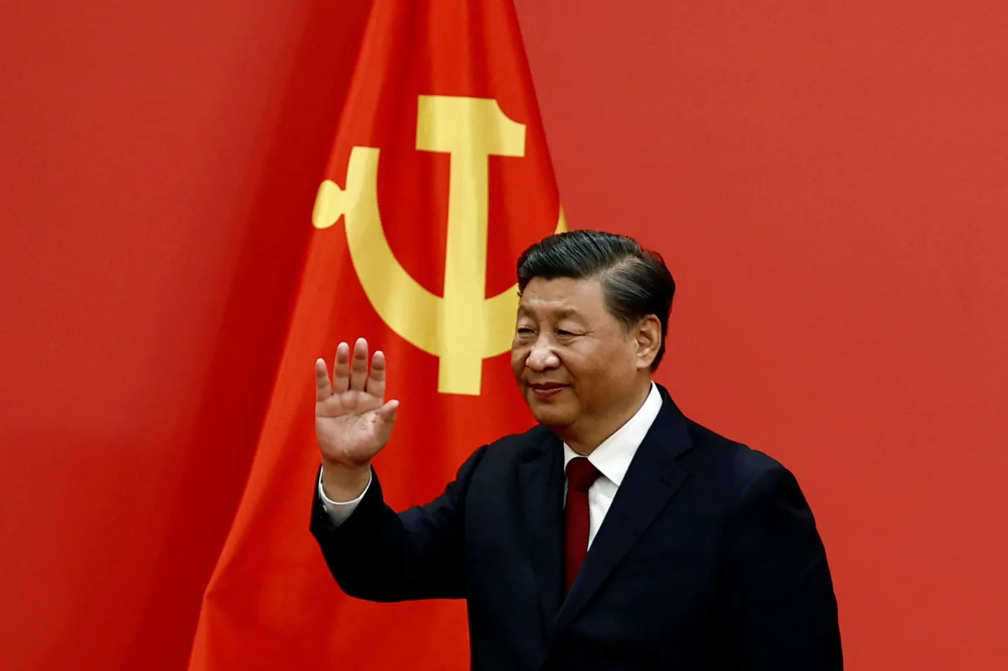 Си Цзиньпин переизбран генсеком ЦК Компартии Китая.