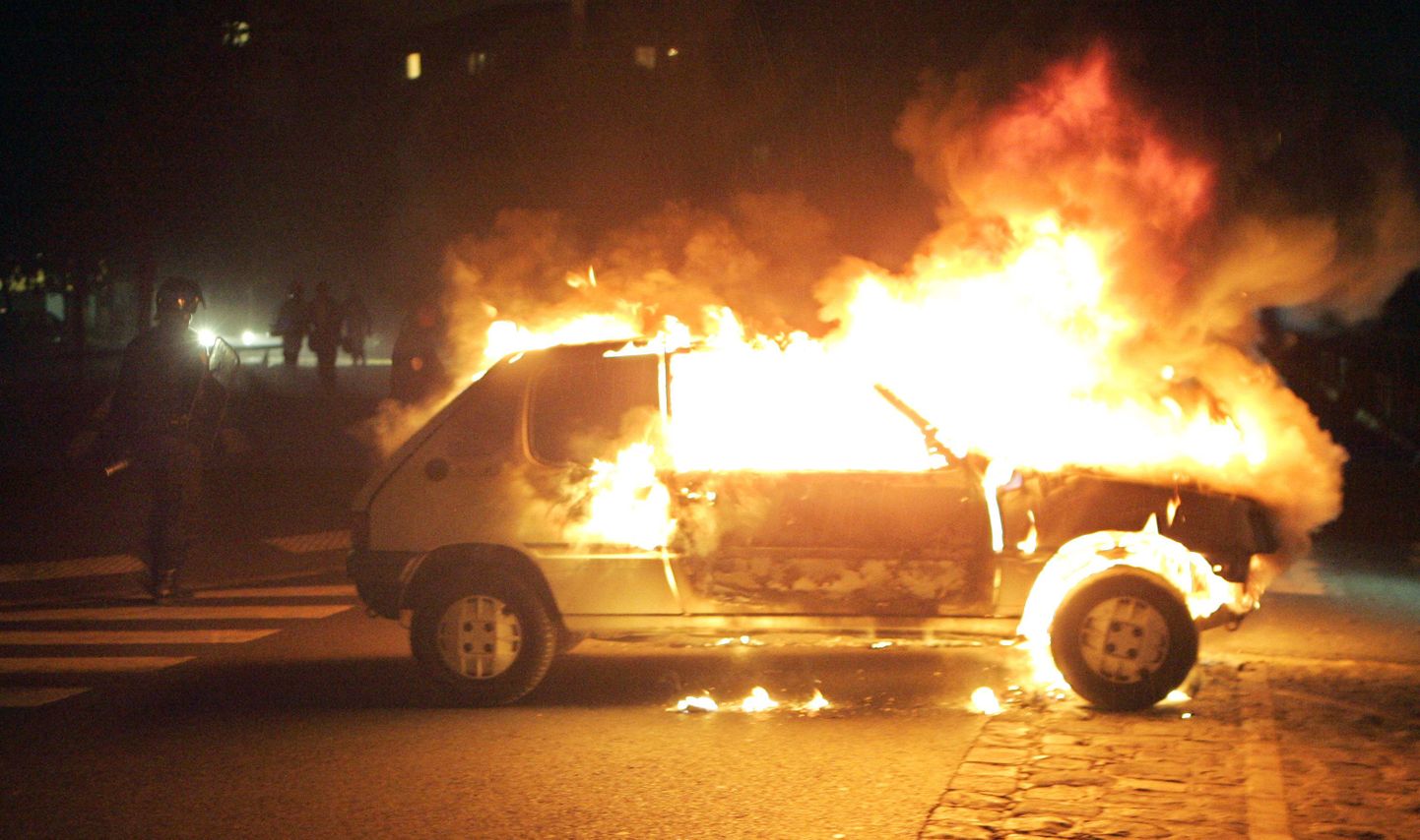 Göteborgis süüdatakse autosid