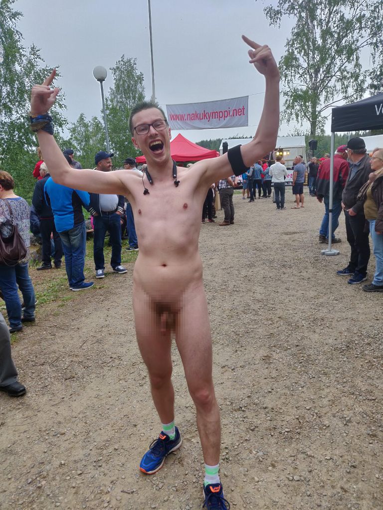 Andres Jakovlev tuli 2019. aasta Nakukymppi võistlusel alastimaratoni maailmameistriks.