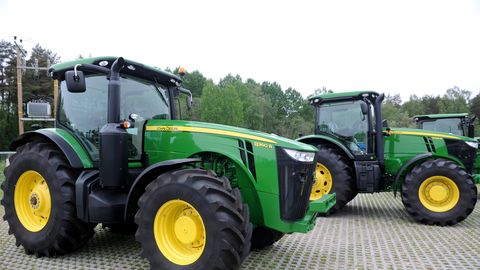 Krāpnieki uzdodas par VTUA darbiniekiem un piedāvā iegādāties traktortehnikas vadītāja apliecības